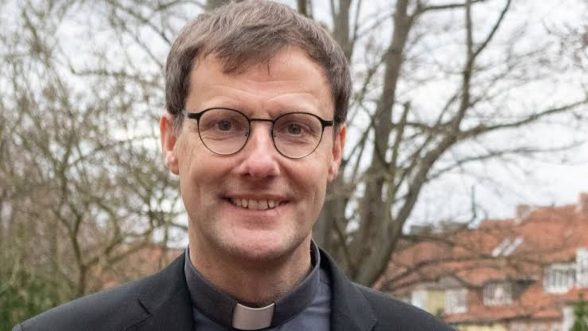 Um novo bispo alemão que parece mais bom do que mau