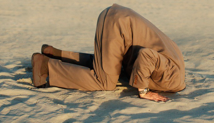 En el Vaticano pueden llegar a matar, un día de muerte, los 6000 mártires Nigeria y de Montreal, la China fiel, víctimas de abusos, técnica del avestruz.