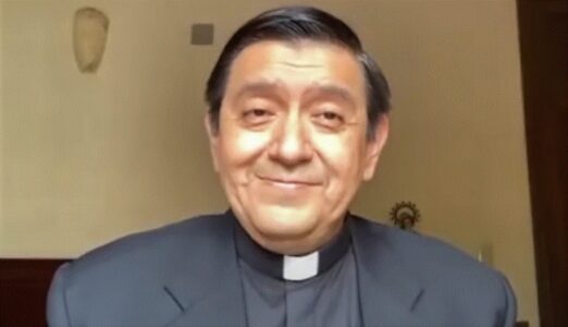 “Estuve a punto de ser intubado”: Padre Hugo Valdemar Romero