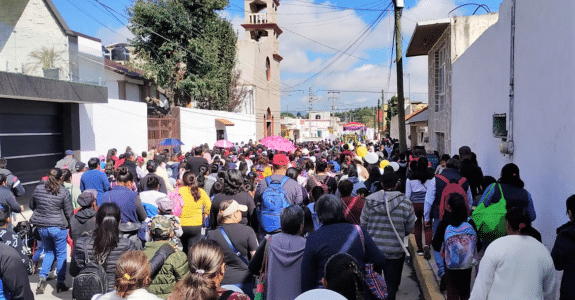 Masiva participación en «Encuentro de Familia» de Perote, Veracruz; mensaje del arzobispo Jorge Carlos Patrón Wong