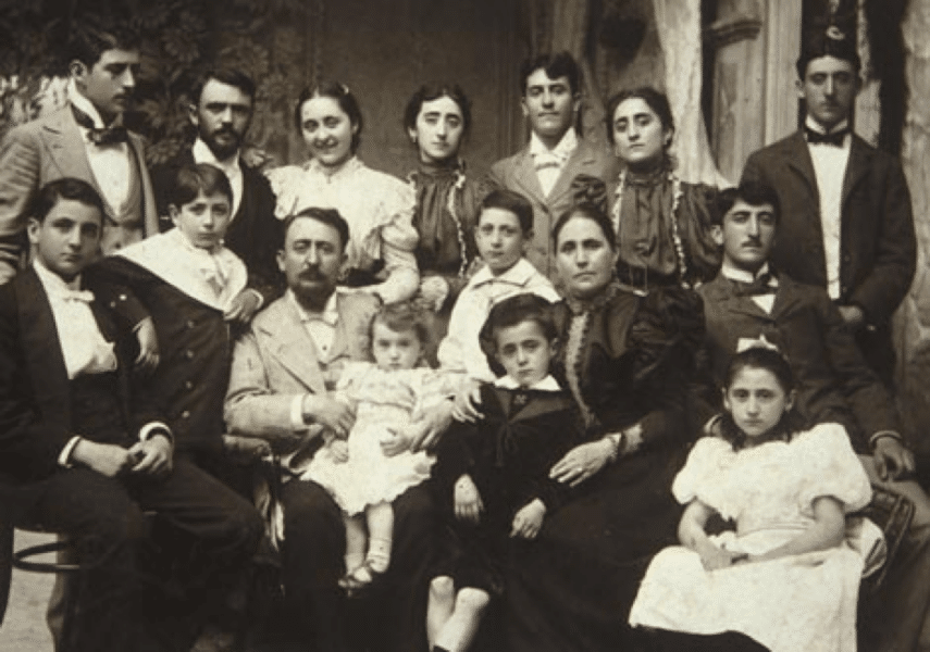 La familia, que surgió sin el gobierno, resistirá a cualquier ley antinatural