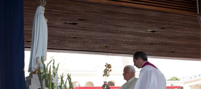 Ratzinger habría admitido que parte del tercer secreto de Fátima aún no ha sido desvelado