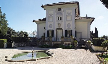 Irlanda reabrirá su embajada ante la Santa Sede