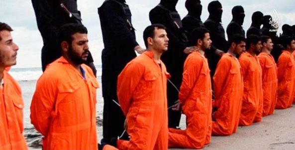 El Papa denuncia las «atroces, inhumanas e inexplicables persecuciones a los cristianos»