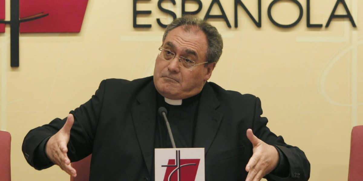 Gil-Tamayo ya concede entrevistas a medios digitales