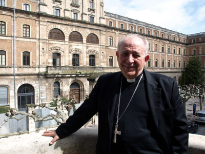 Gil Hellín presenta su renuncia al Arzobispado de Burgos