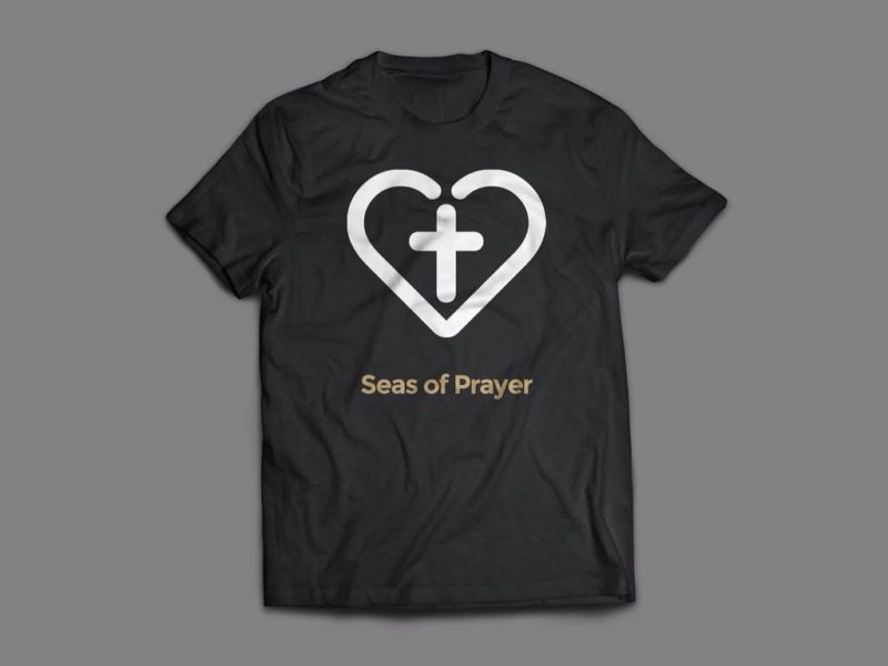 Camisetas para hacer visible la fe en Benicasim