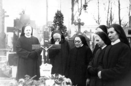 Santa Faustina Kowalska y el nacimiento de Bergoglio