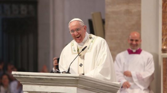 El Papa a los obispos filipinos: «La Iglesia debe combatir las causas de la desigualdad”