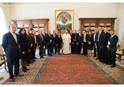 El Papa a los Rabinos Europeos: »Todo cristiano debe deplorar firmemente cualquier forma de antisemitismo»