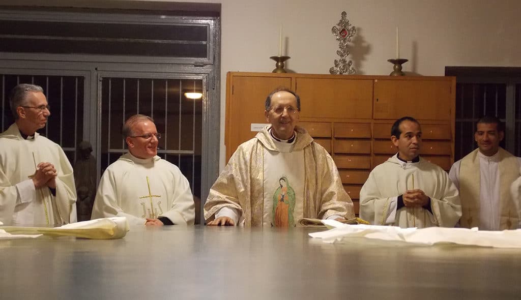 «El mundo necesita evangelizadores que se distingan por la santidad de vida, pero también por su cultura y una recta doctrina»