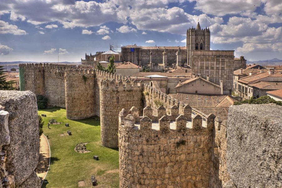 Francisco podría celebrar en Ávila el V Centenario de Santa Teresa de Jesús
