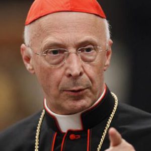 Descubre la biografía del cardenal Angelo Bagnasco.