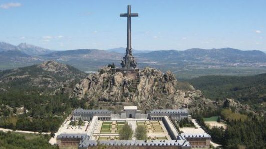 Valle de los Caídos: su importancia histórica y el papel del Papa León XIV.