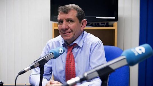 José Luis Restán abandona “La Linterna de la Iglesia” de la COPE tras 23 años presentando el programa