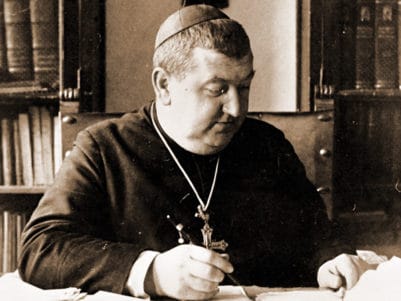 El obispo del sagrario abandonado será santo