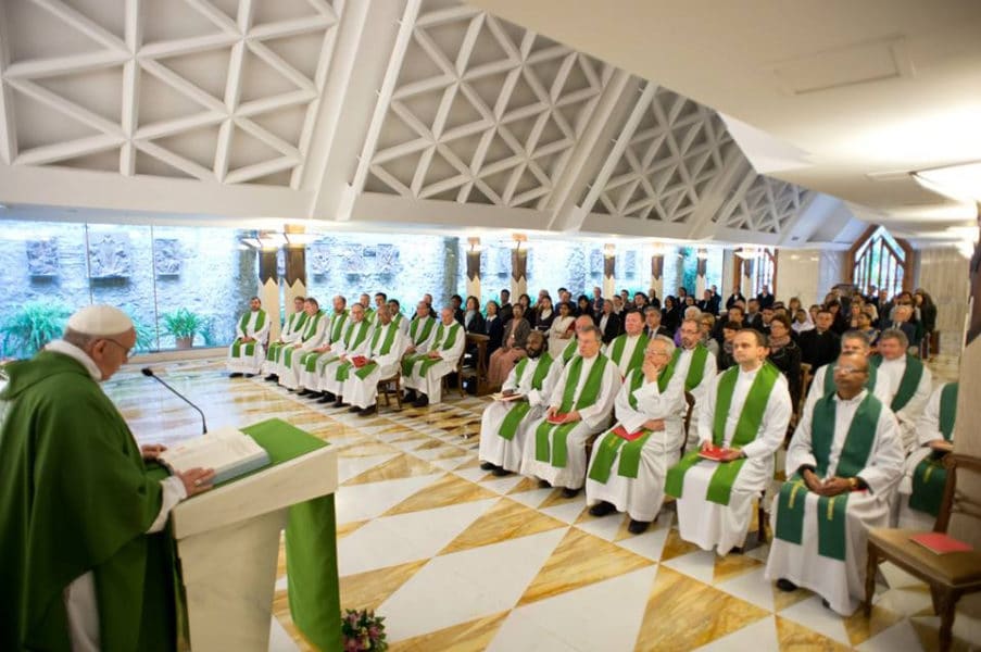 «No se puede comprender a un cristiano sin Iglesia»