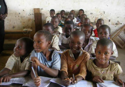 El número de niñas de todo el mundo sin escolarizar duplica al de los niños
