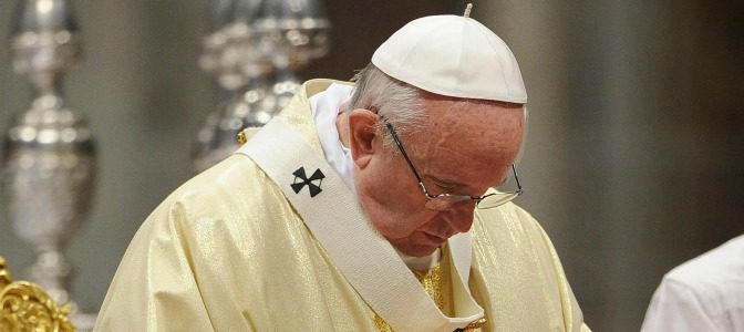Emiliano Fittipaldi: ‘Para los cardenales de la curia, el Papa es el enemigo’