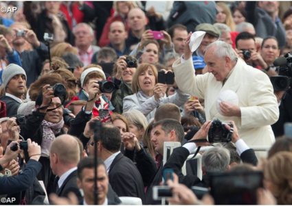 «Nuestro testimonio es lo que hace comprender lo que es ser cristiano, pidamos no ser motivo de escándalo»