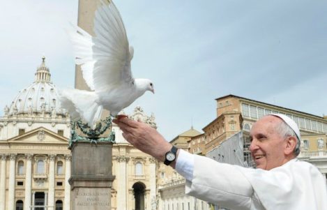 El Papa Francisco vuelve a ser candidato para el Nobel de la Paz