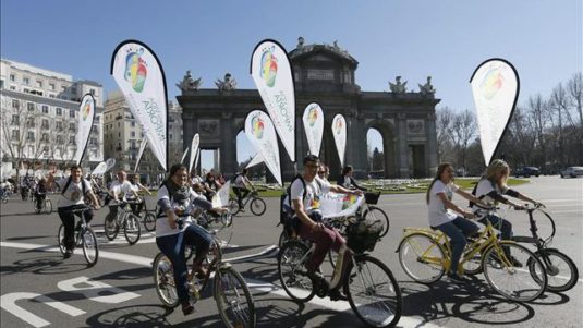 Marcha ciclista para pedir la derogación de la Ley del Aborto
