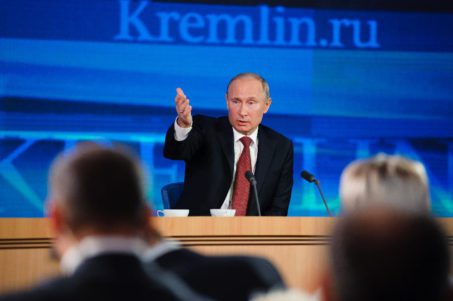 Putin: «El aumento de la natalidad en Rusia es signo de esperanza»