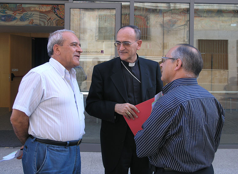 ¿Quién es…Carlos López Hernández?