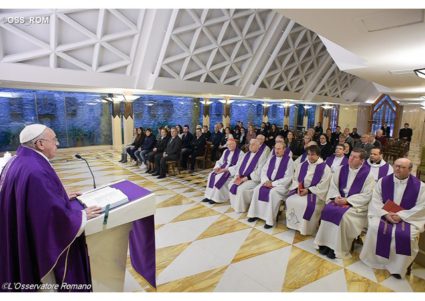 ‘Cuántos hombres y mujeres tienen fe pero dividen las tablas de la ley’