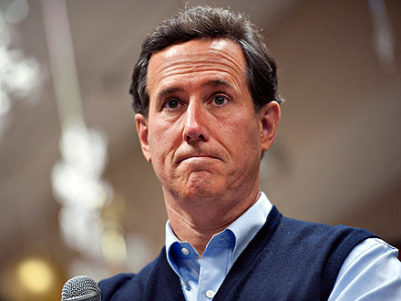 El republicano Santorum denuncia el ‘juego sucio’ de los Clinton