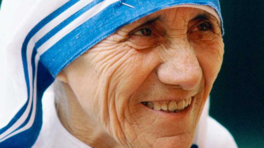 El Papa aprueba el milagro para canonizar a Madre Teresa de Calcuta