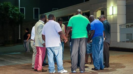 Nueve muertos en un tiroteo en una iglesia de Carolina del Sur