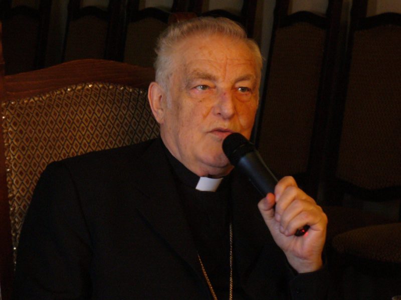 Descubra la biografía y obra de Zenon Grocholewski, Cardenal de Polonia. Toda la información de la Santa Sede y la Iglesia, a tu alcance.