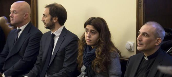 Sentencia Vatileaks II: Parturient montes, nascetur ridiculus mus
