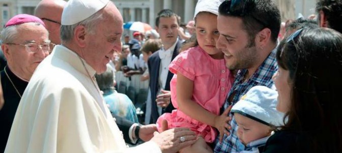El Papa apoya las marchas contra el matrimonio homosexual en México