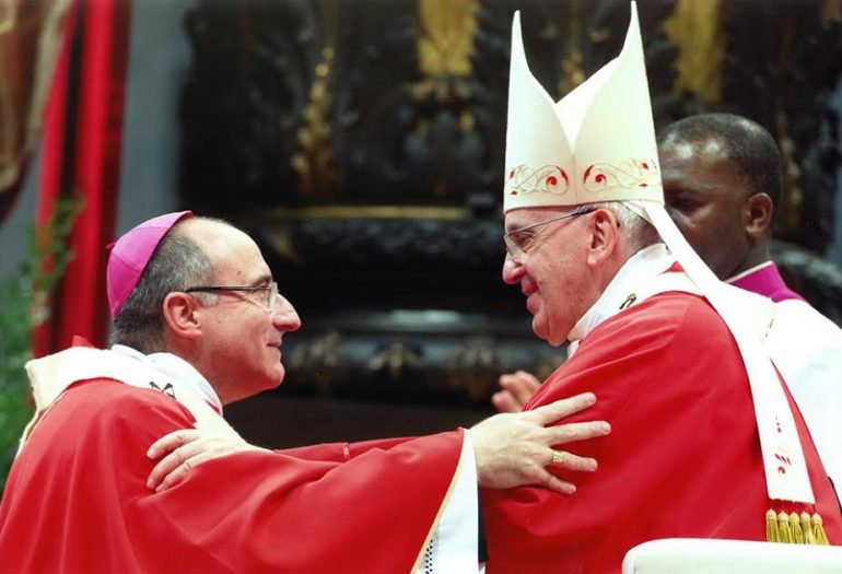 Descubra la biografía y obra del cardenal Daniel Fernando Sturla Berhouet. Toda la información de la Santa Sede y la Iglesia, a tu alcance.