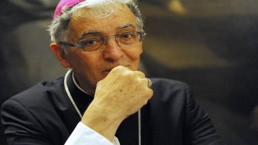 Descubra la biografía y obra del arzobispo y cardenal italiano Edoardo Menicelli. Toda la información de la Santa Sede y la Iglesia, a tu alcance.