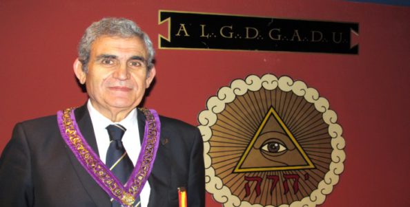 «Masones y Católicos»: Un jesuita y un masón, frente a 200 años de encíclicas condenando la masonería