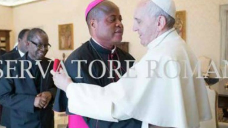 Durísima bronca del Papa a una diócesis nigeriana que rechaza a su obispo por razones étnicas