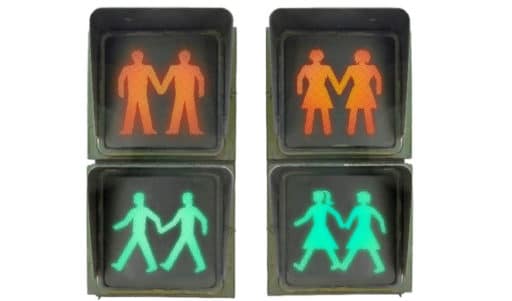 Para Carmena solo los hombres pueden llevar pantalón