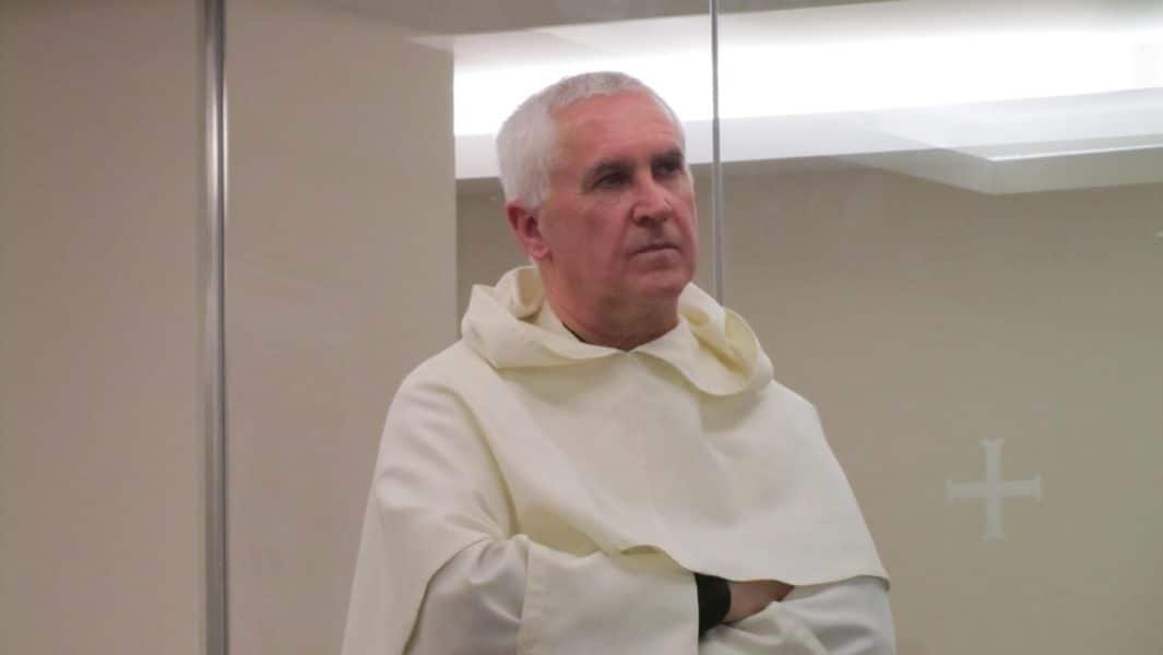 Destacado teólogo dominico propone reformar el Derecho Canónico para enmendar los errores doctrinales del Papa