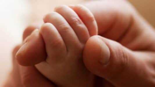 La máxima autoridad católica de Man ‘discierne’ sobre el aborto contra la doctrina