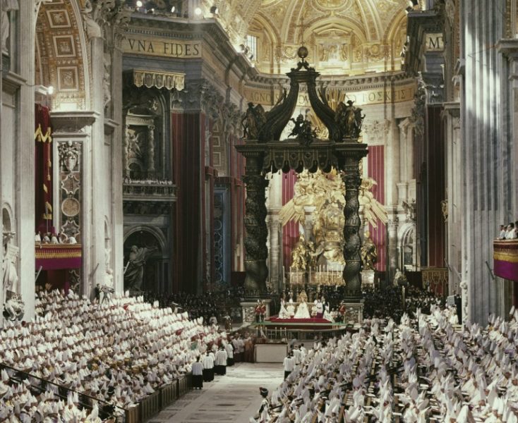 Francisco: “Quien no sigue el Concilio no está con la Iglesia”