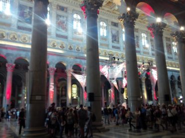 Convierten la Basílica de San Pablo Extramuros en una ‘discoteca’ por unos días