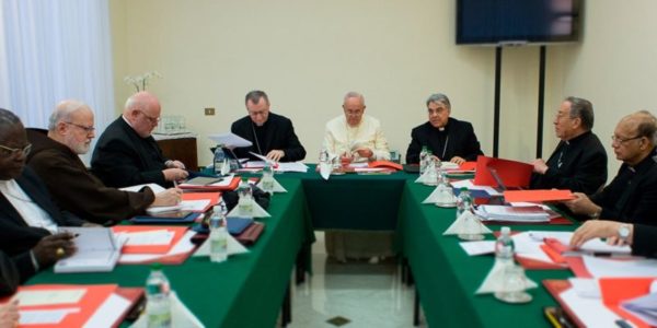 El Vaticano, a punto de romper el silencio sobre el testimonio Viganò