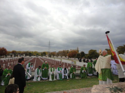 El obispo de Alcalá invita a confiar en Dios en estos «tiempos difíciles»