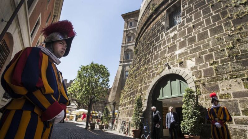 El descalabro financiero vaticano en nueve preguntas