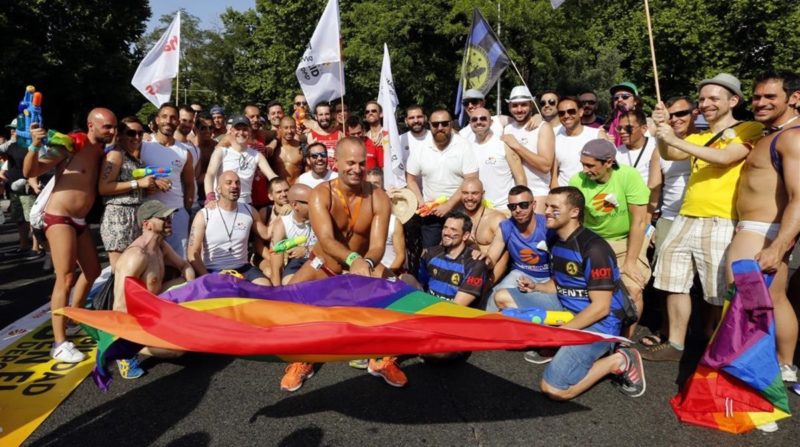 Schlichting reivindica en COPE el ‘orgullo’ gay…