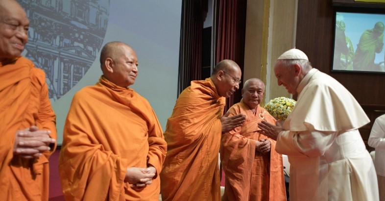 El Papa apuesta por un «humanismo integral» que reclame la defensa «de nuestra casa común»