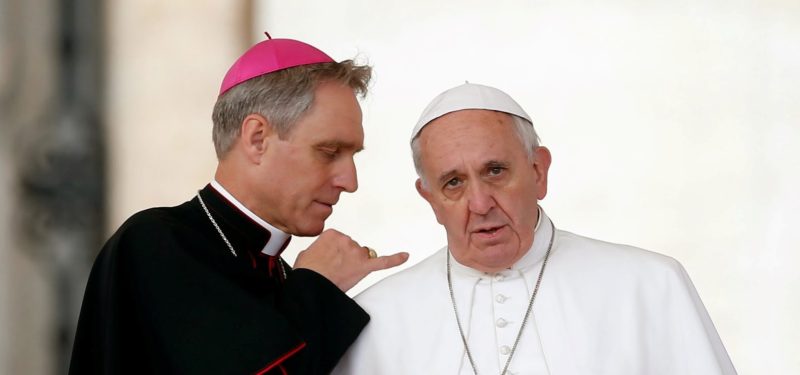 Magister revela lo que hay detrás del cese de Gänswein